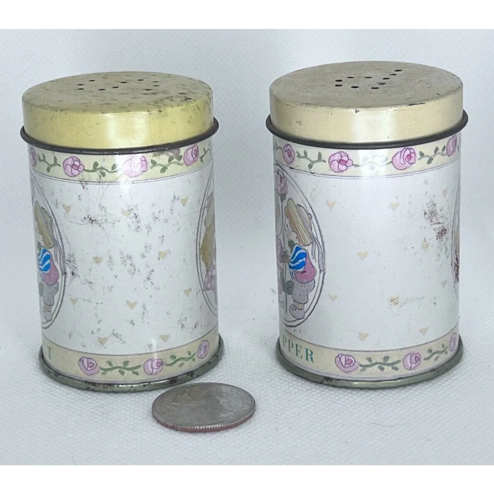 1989 Hartin International Tin Salt & Pepper Shakers Girl & Boy Picnic Vintage